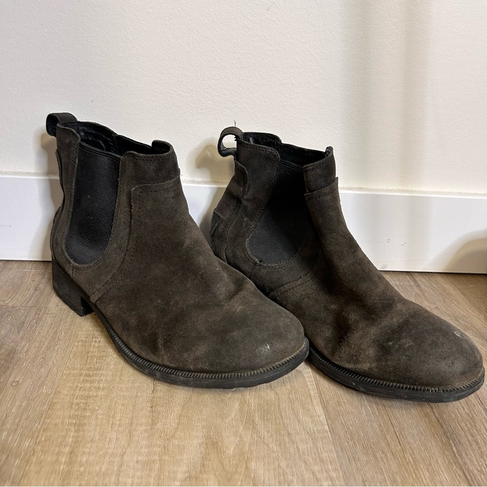 ◾️UGG Bonham II Chelsea Style Suede Boots Dark Brown